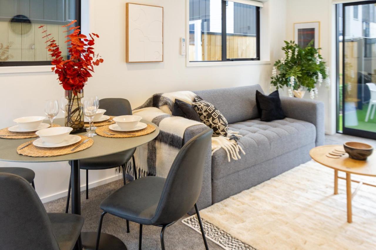 Апартаменты Cashel Street Hideaway 2 Bed 2 Bath Крайстчёрч Экстерьер фото